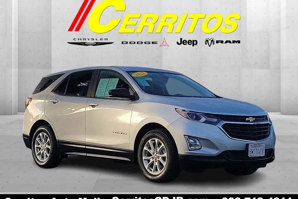 2021 Chevrolet Equinox LS photo 1