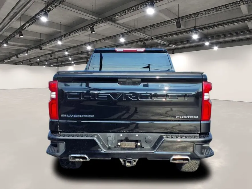 2021 Chevrolet Silverado 1500 Custom Trail Boss photo 1