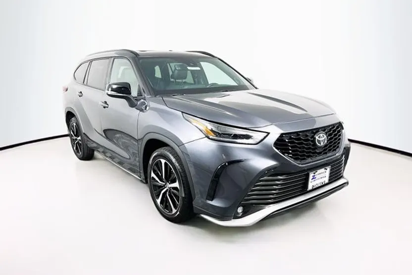 2021 Toyota Highlander XSE photo 1