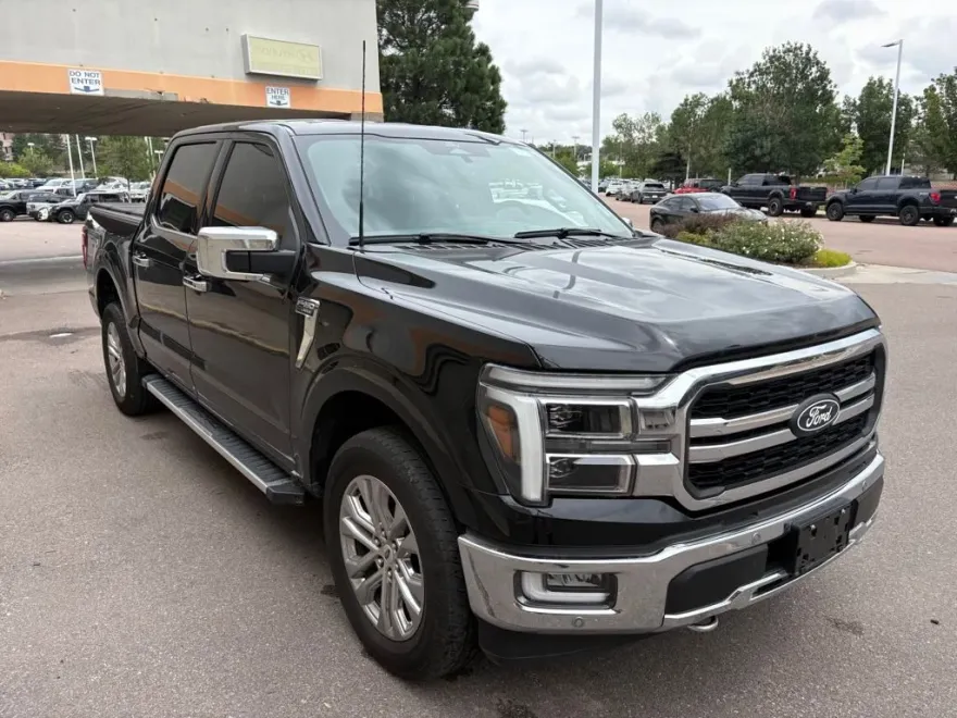 2024 Ford F-150 Lariat photo 1