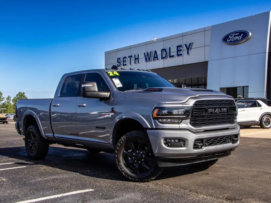 2024 Ram 2500 Limited photo 1