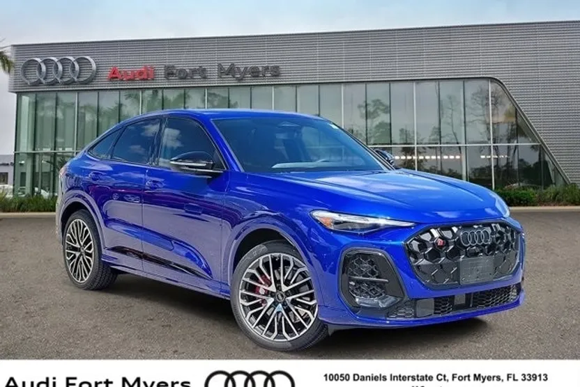 2025 Audi SQ5 Prestige photo 1