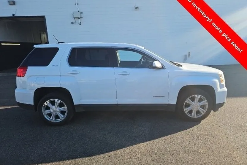 2017 Gmc Terrain SLE photo 1