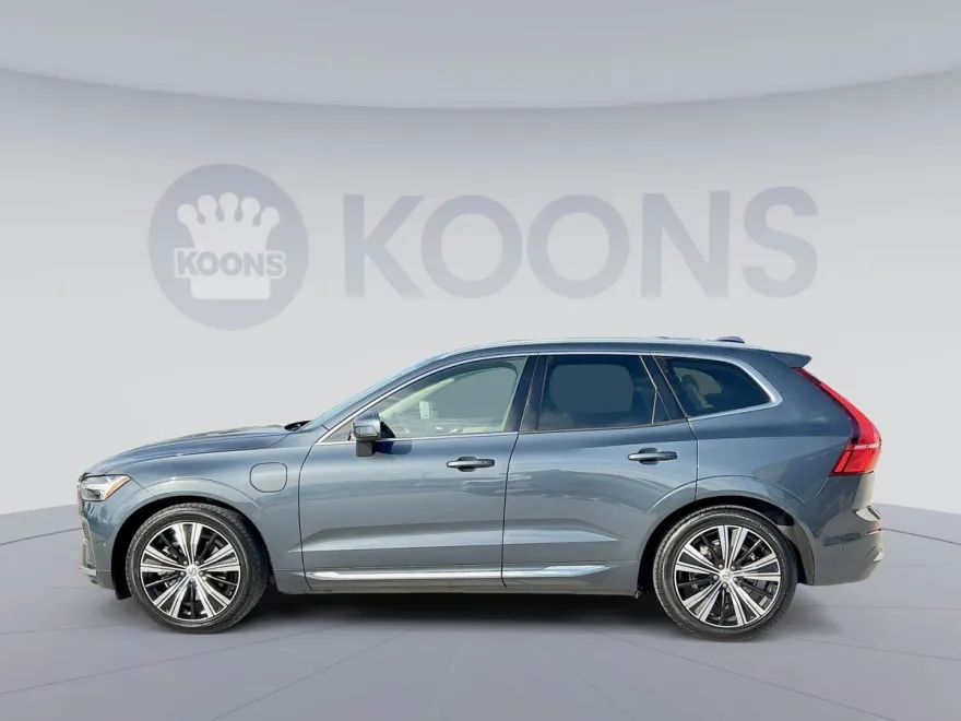 2022 Volvo XC60 Recharge Hybrid T8 Inscription photo 1