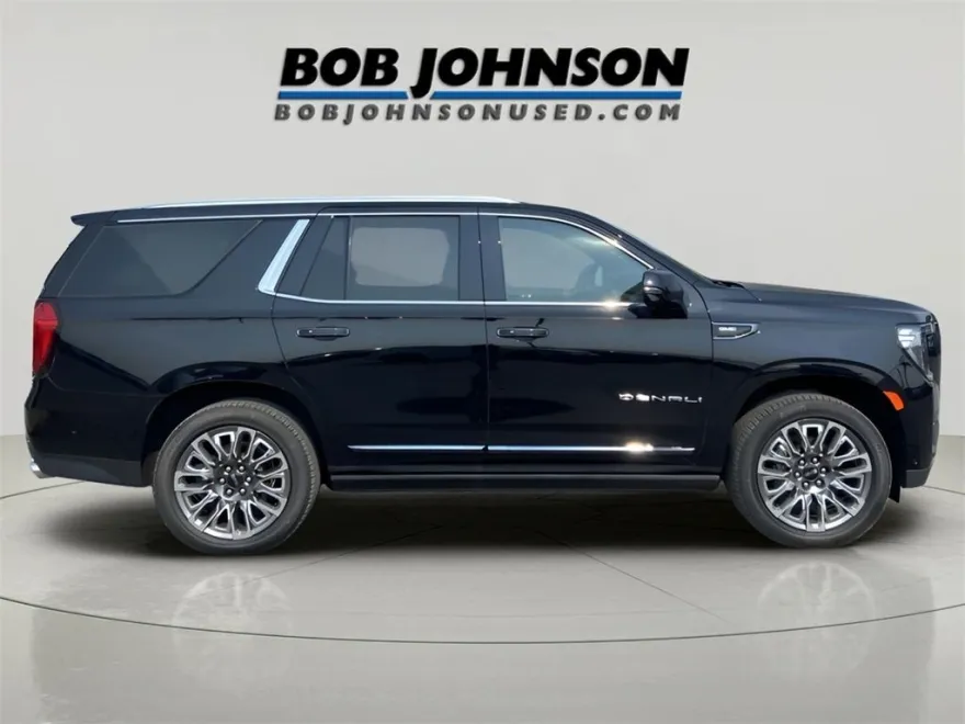 2023 Gmc Yukon Denali Ultimate photo 1
