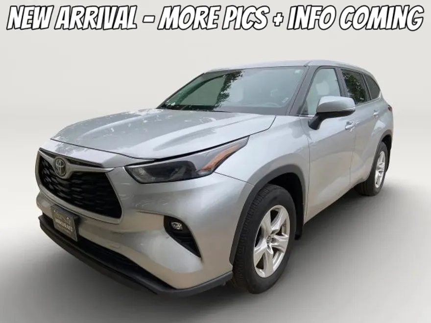 2024 Toyota Highlander LE Sport photo 1