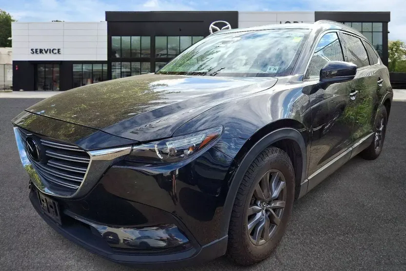 2023 Mazda CX-9 Touring photo 1