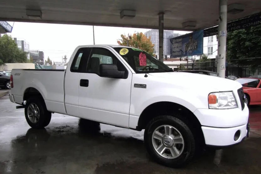 2008 Ford F-150 STX photo 1
