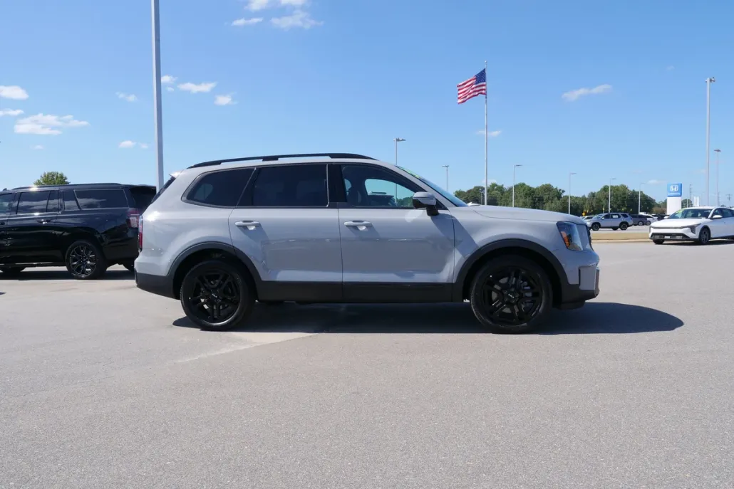 2024 Kia Telluride SX X-Line photo 1