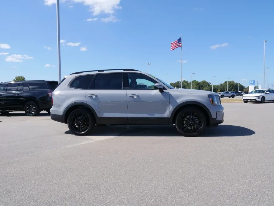 2024 Kia Telluride SX X-Line photo 1