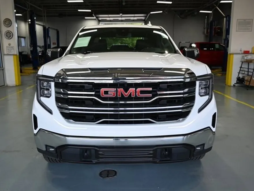 2022 Gmc Sierra 1500 SLT photo 1