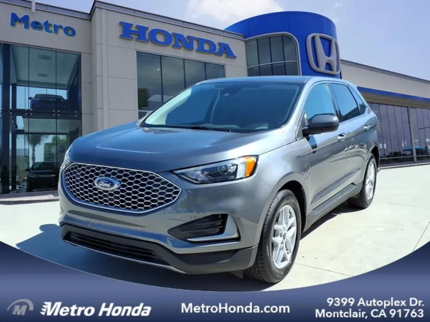 2024 Ford Edge SEL photo 1