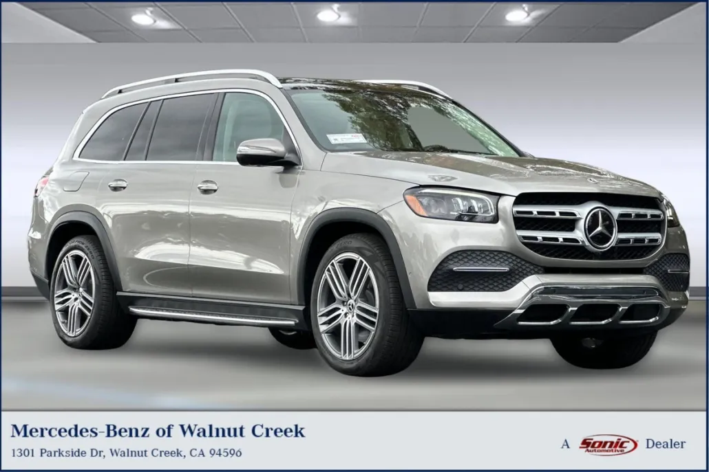 2022 Mercedes Benz GLS 450 4MATIC photo 1