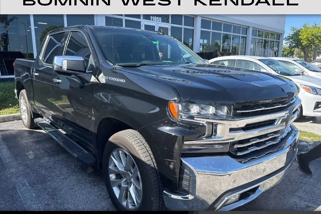 2022 Chevrolet Silverado 1500 LTZ photo 1