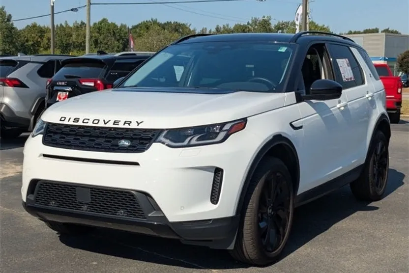 2023 Land Rover Discovery Sport SE photo 1