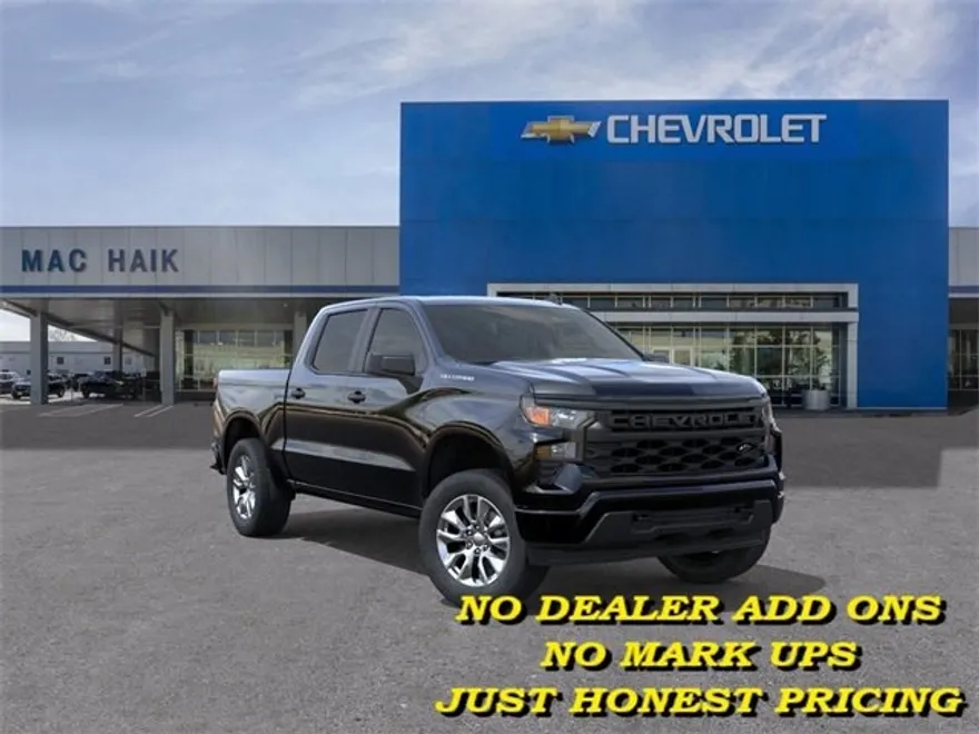 2026 Chevrolet Silverado Custom photo 1