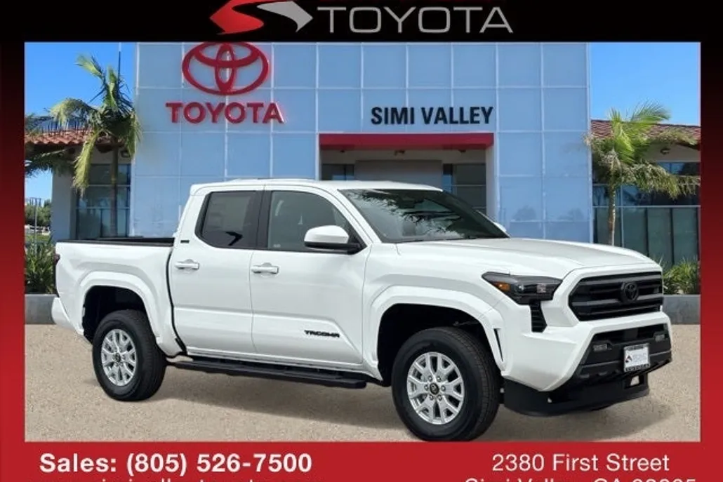 2025 Toyota Tacoma SR5 photo 1