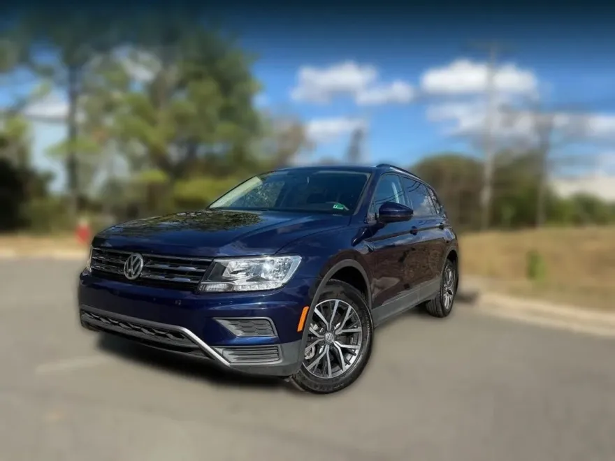 2021 Volkswagen Tiguan Sport photo 1