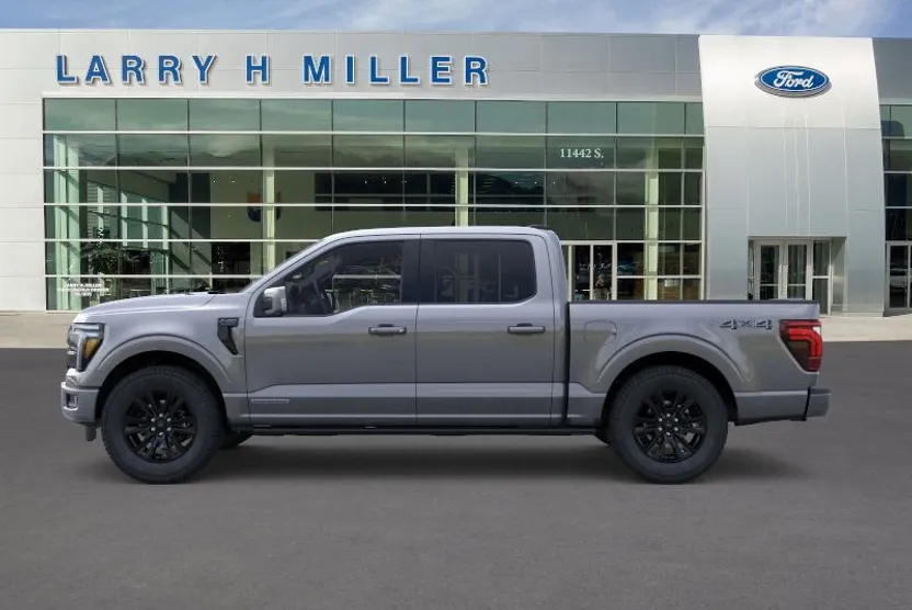 2025 Ford F-150 Platinum photo 1