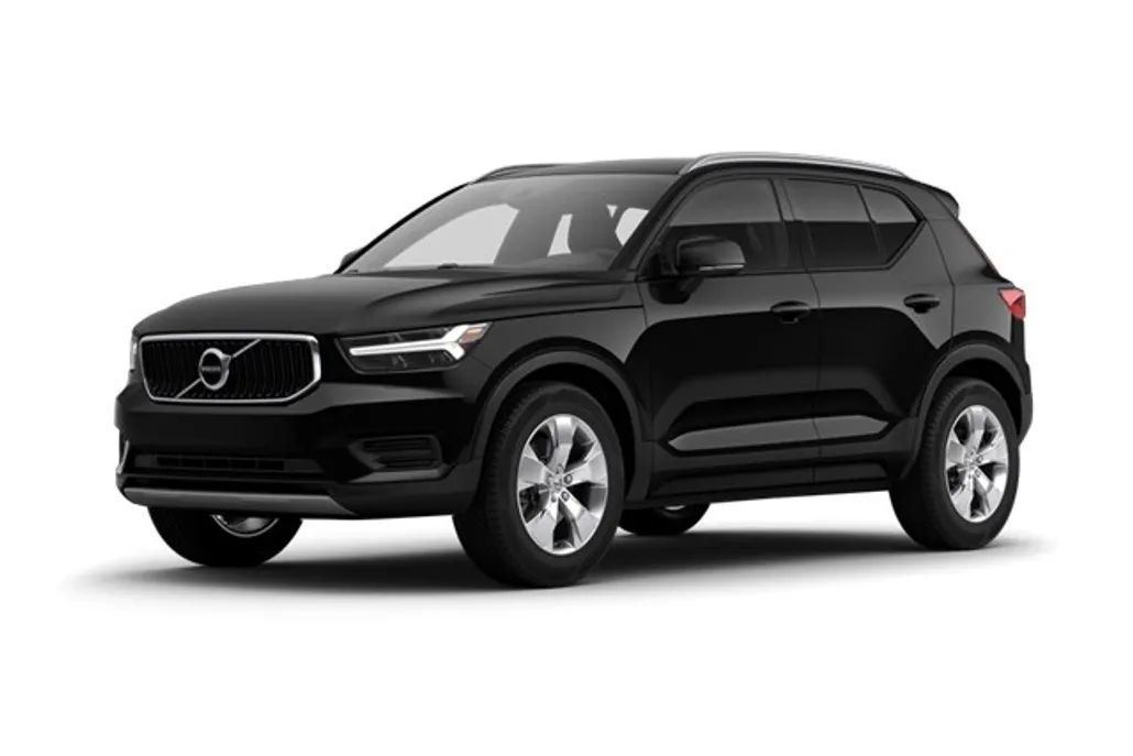2019 Volvo XC40 Momentum photo 1