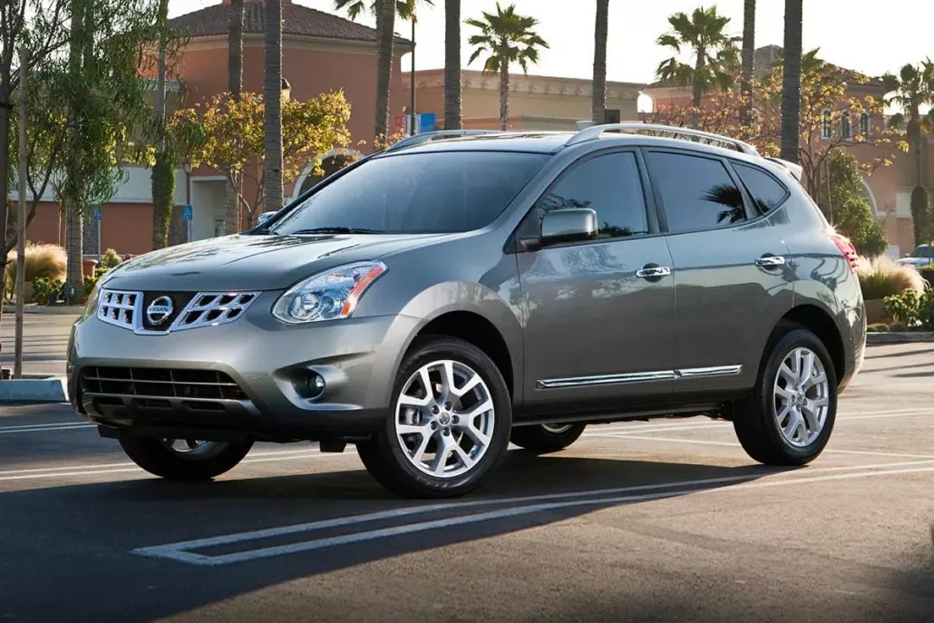 2012 Nissan Rogue SL photo 1