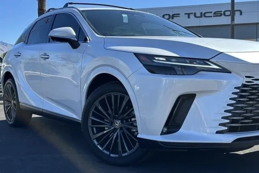 2024 Lexus RX Premium photo 1