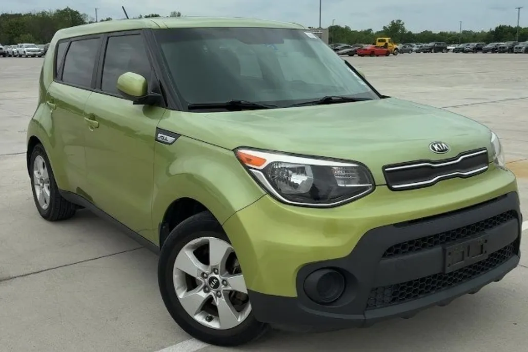 2018 Kia Soul Base photo 1