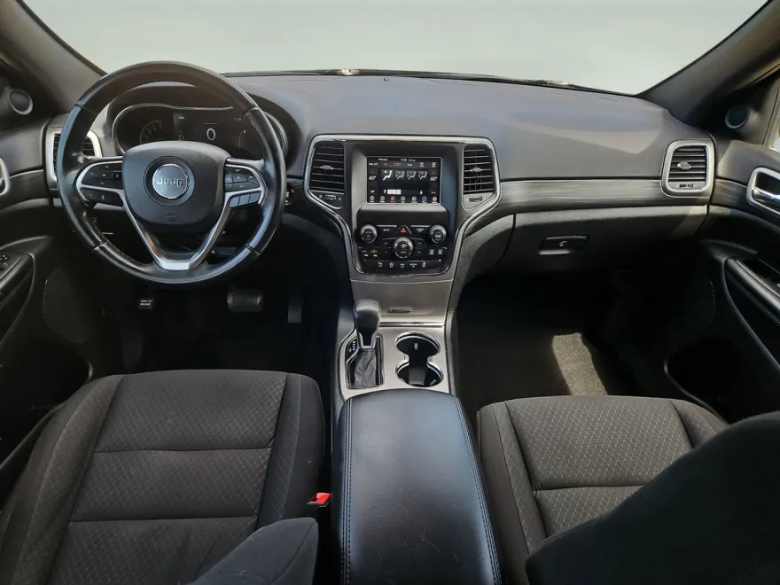2021 Jeep Grand Cherokee Laredo E photo 1