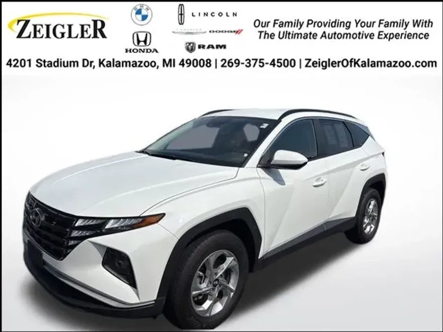 2024 Hyundai Tucson SEL photo 1