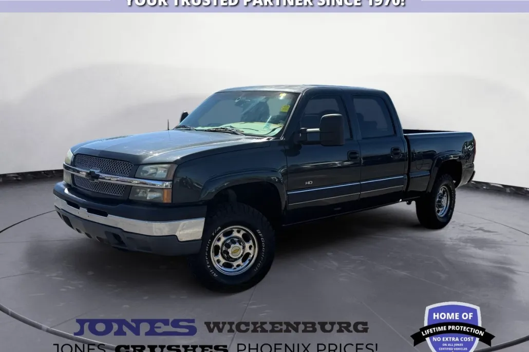 2003 Chevrolet Silverado LS photo 1