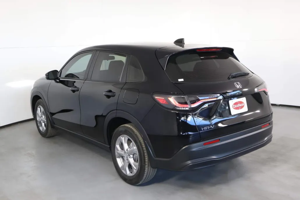 2025 Honda HR-V LX photo 1