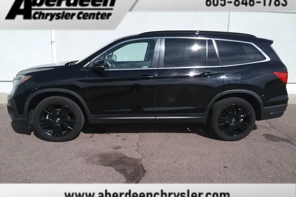 2021 Honda Pilot SE photo 1