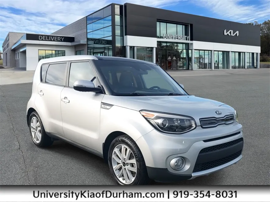 2017 Kia Soul Plus photo 1