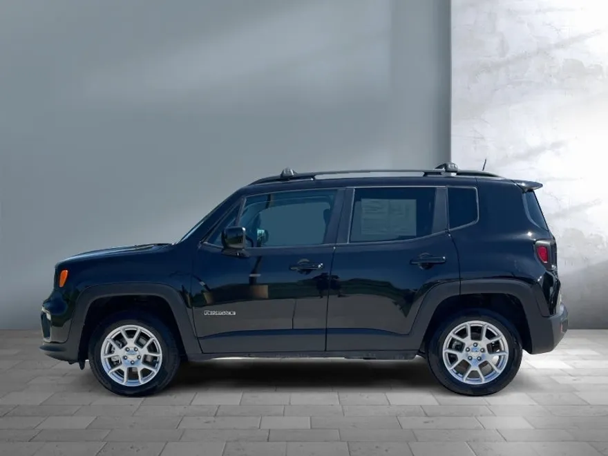 2021 Jeep Renegade Latitude photo 1