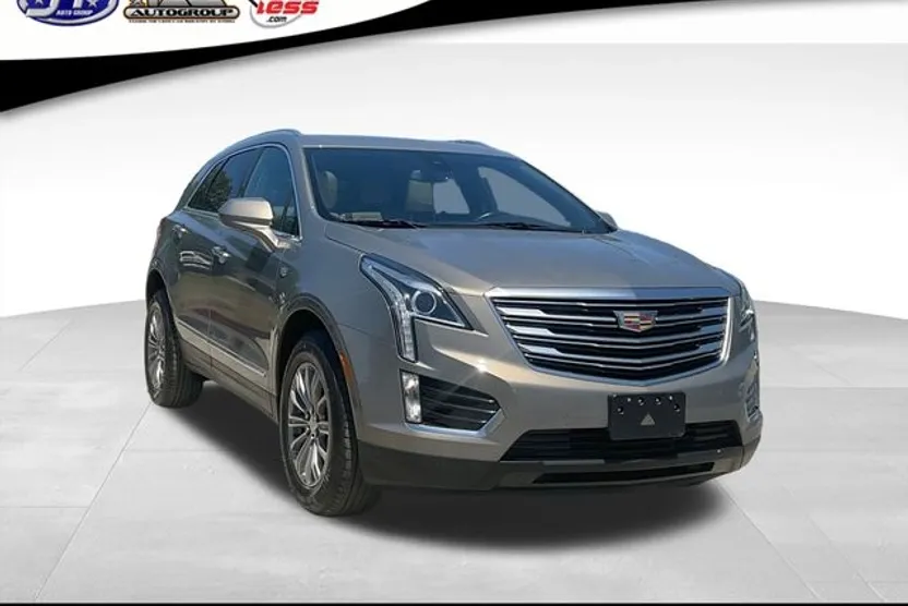 2018 Cadillac XT5 Luxury photo 1