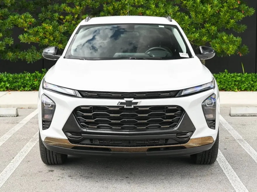 2025 Chevrolet Trax ACTIV photo 1