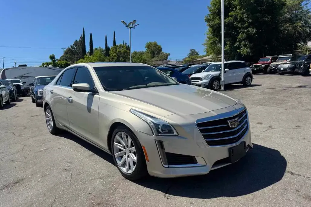 2016 Cadillac CTS Sedan Luxury photo 1
