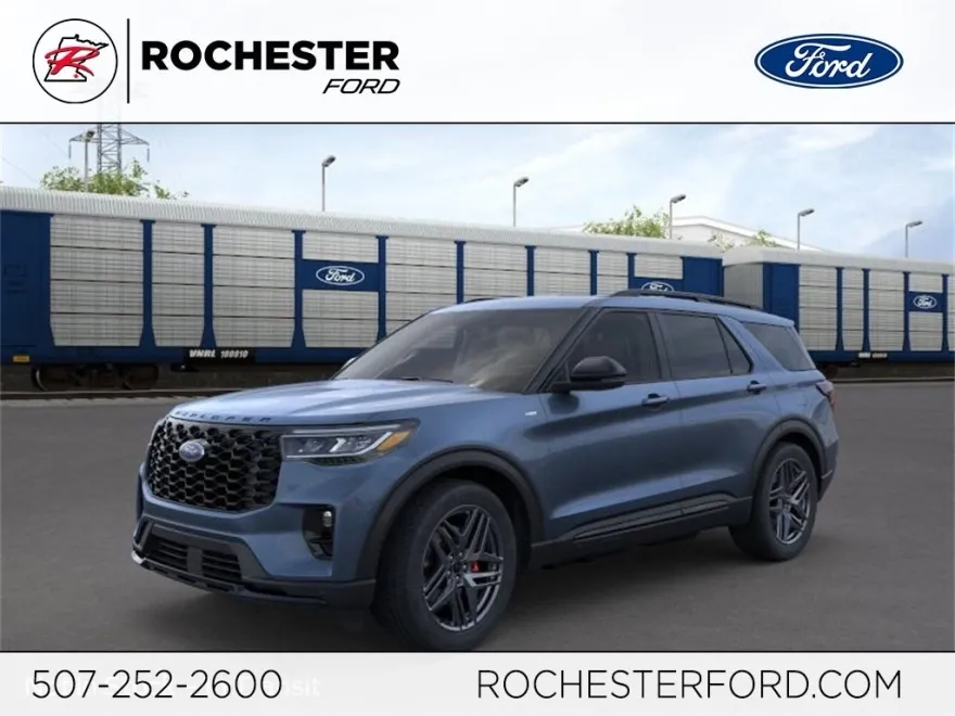 2025 Ford Explorer ST-Line photo 1
