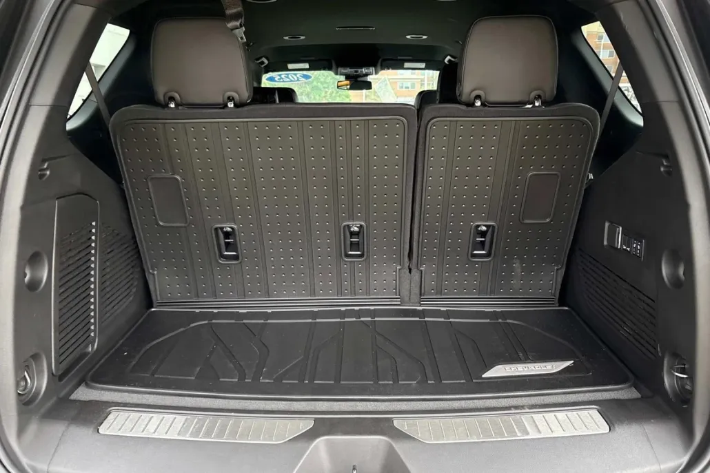 2025 Chevrolet Tahoe Premier photo 1