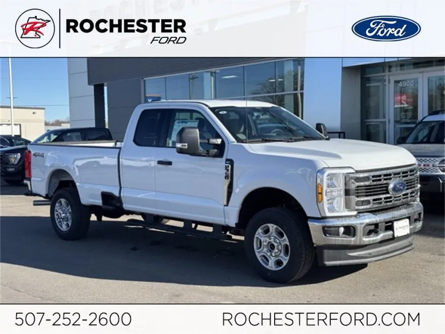 2025 Ford F-350 photo 1