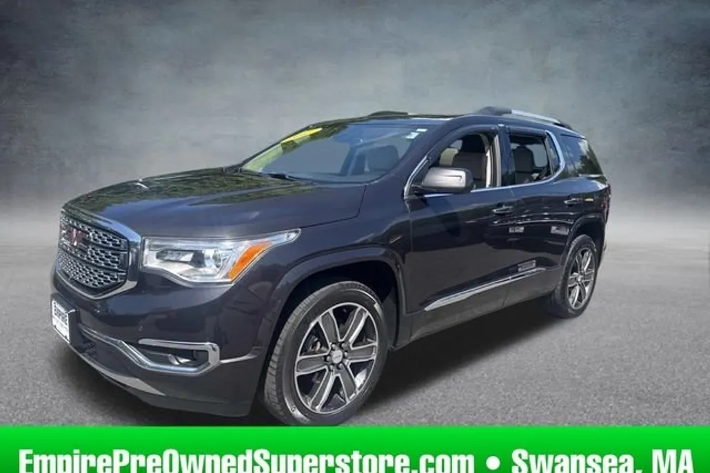 2017 Gmc Acadia Denali photo 1