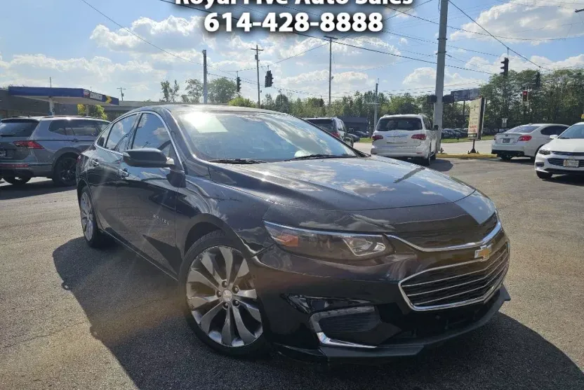 2016 Chevrolet Malibu LTZ photo 1