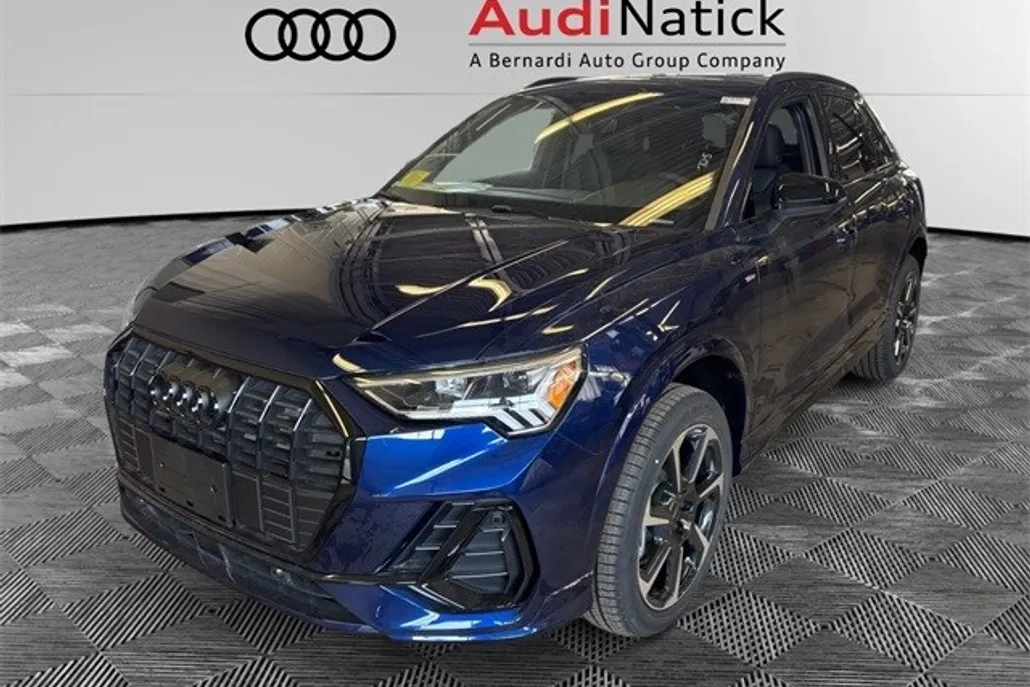 2025 Audi Q3 S line Premium Plus photo 1