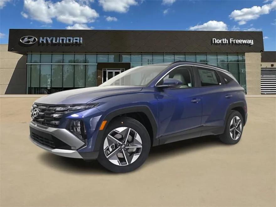 2025 Hyundai Tucson SEL photo 1