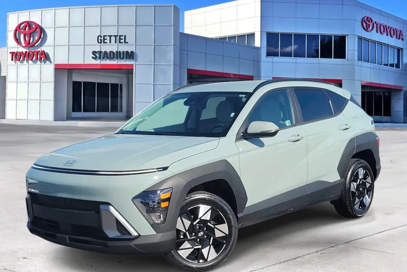 2024 Hyundai Kona SEL photo 1