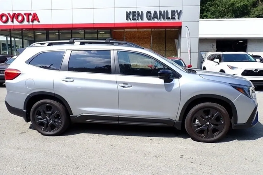2024 Subaru Ascent Onyx Edition photo 1