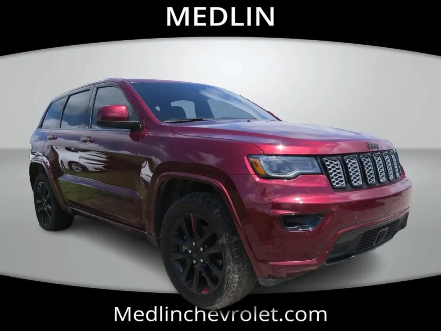 2021 Jeep Grand Cherokee Laredo X photo 1