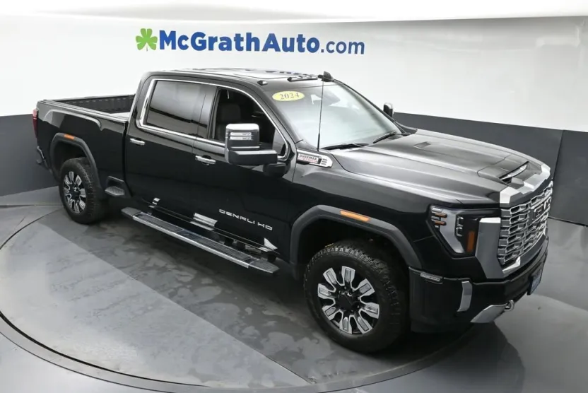2024 Gmc Sierra 2500 HD Denali photo 1