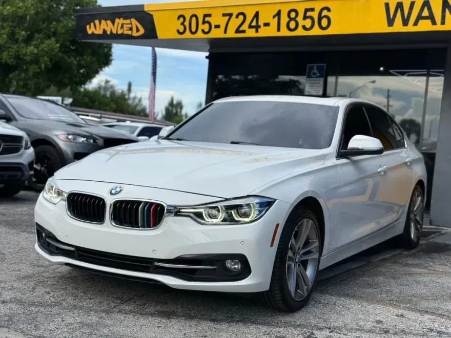 2017 Bmw 330i photo 1