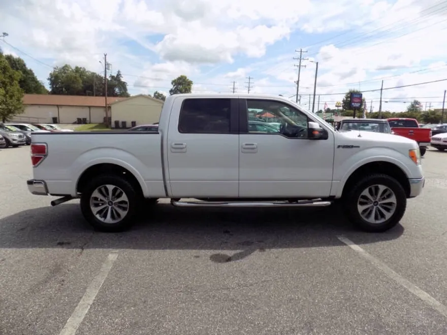 2012 Ford F-150 Lariat photo 1